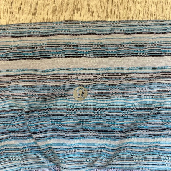 lululemon athletica Blue and Pink Striped Leggings - Picture 3 of 4